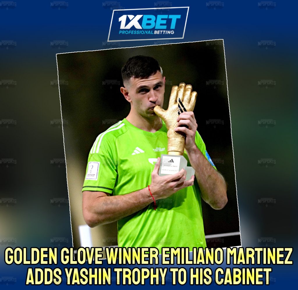 Emiliano Martinez wins Yashin Trophy